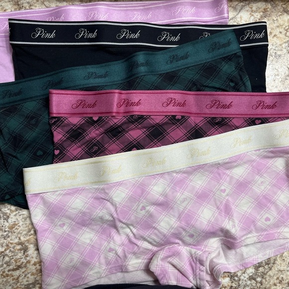 PINK Victoria's Secret Other - PINK Victoria's Secret Plaid and Solid Set - Black, Green, Pink, Purple